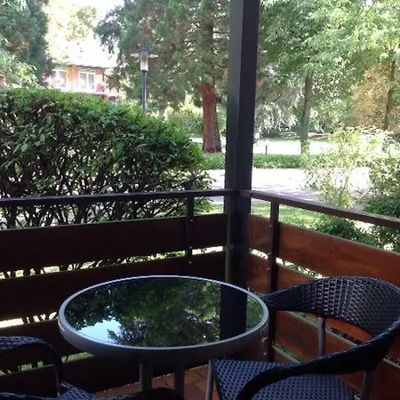 Am Park Apartamento *